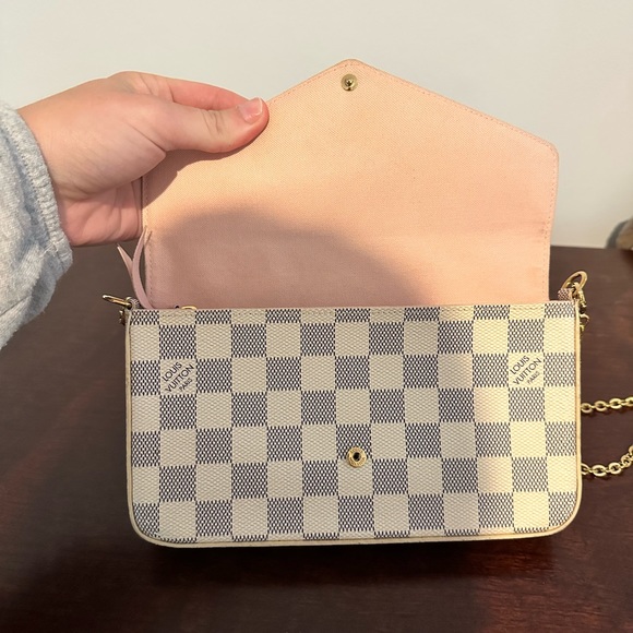 Louis Vuitton pouchette - Picture 2 of 6